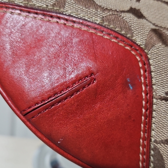 Coach EUC Y2K Half Moon Brown and Red Signature Shoulder Bag - Picture 9 of 16